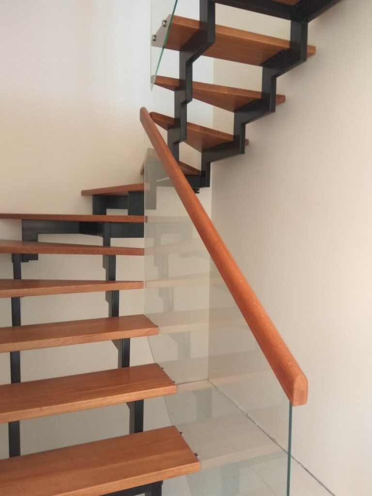 Open-riser stairs