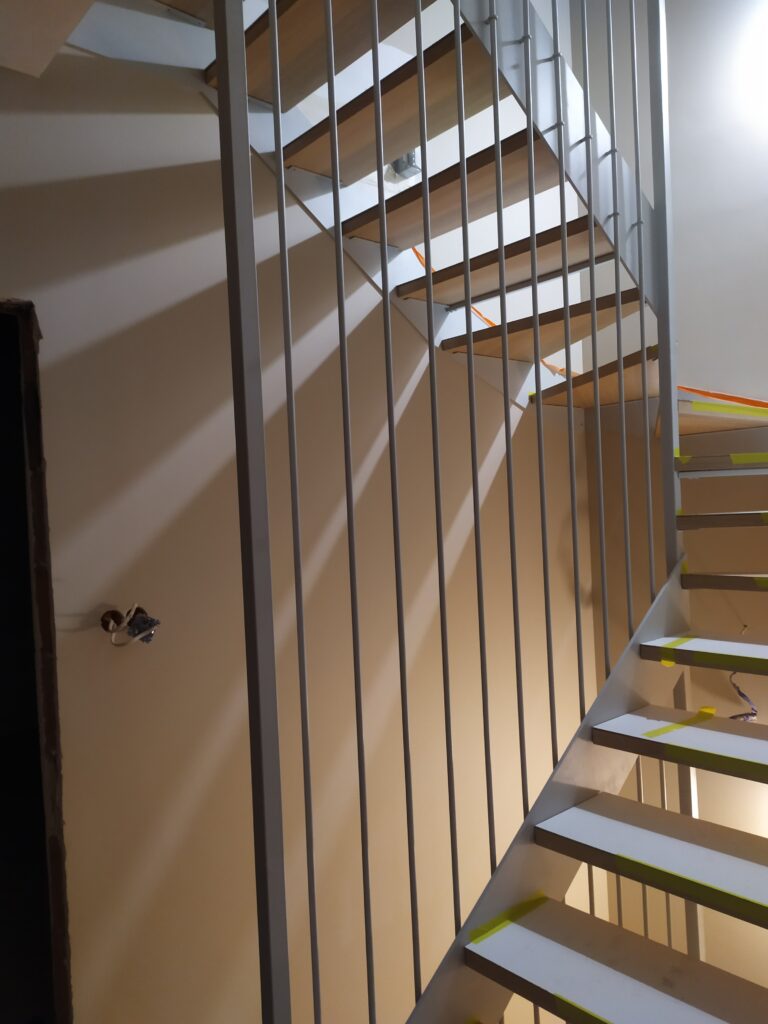 Open-riser stairs