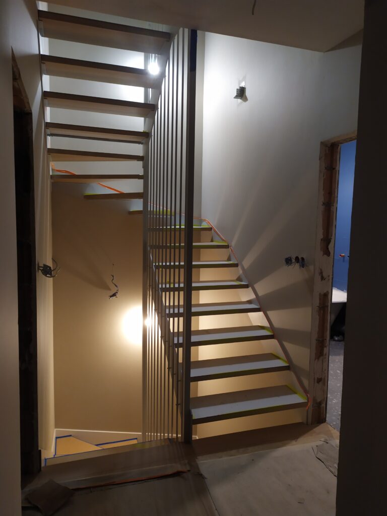 Open-riser stairs
