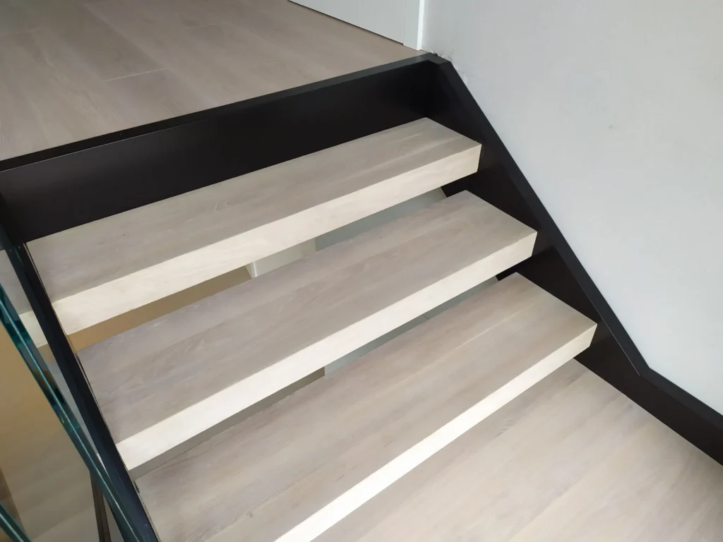 Metal & wood Stairs