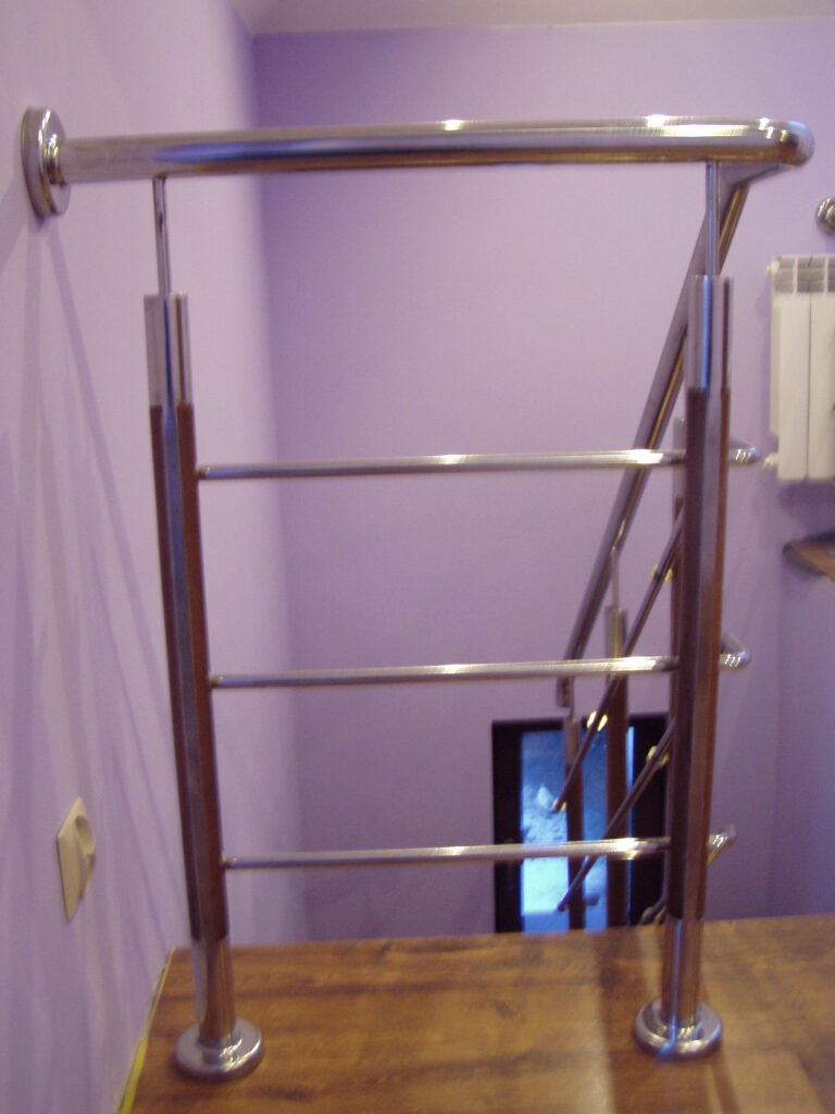 Open-riser stairs