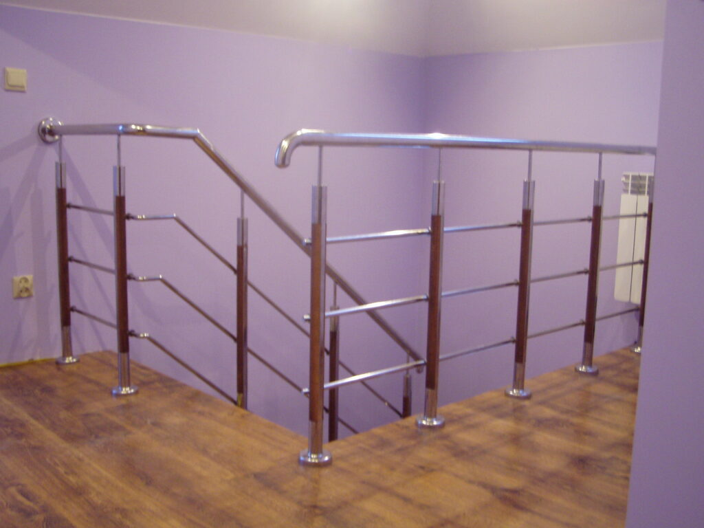 Open-riser stairs