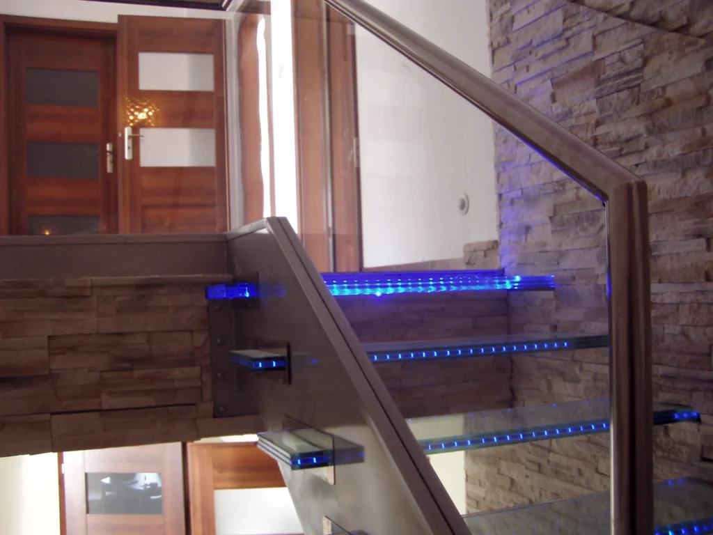 Ribbon stairs